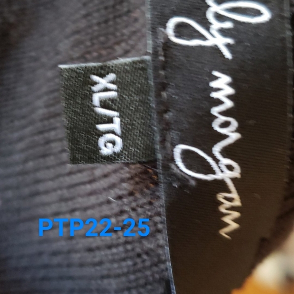 XL Knit striped sweater - Picture 6 of 6